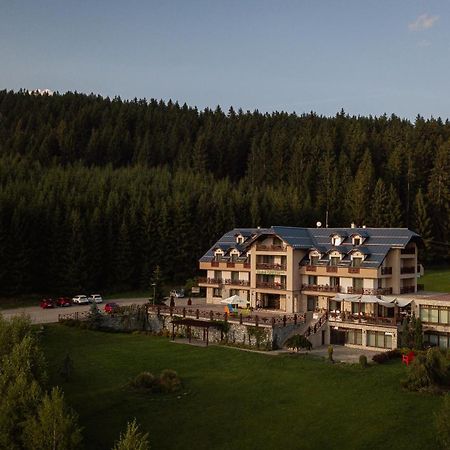 Hotel Green ドルニー・クビーン エクステリア 写真